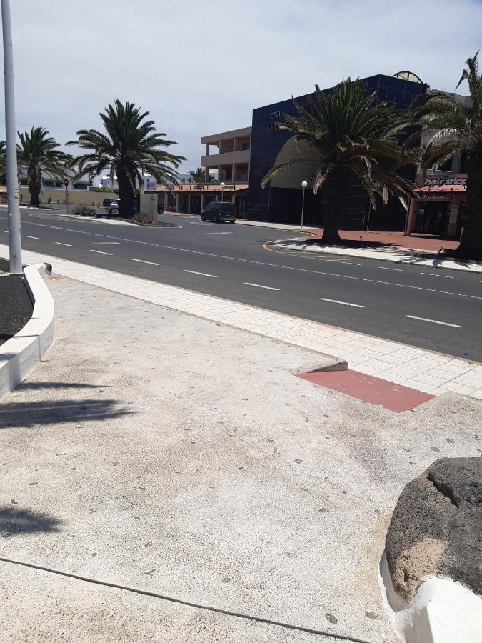 El Gueco Holiday Apartment Costa Teguise Luaran gambar